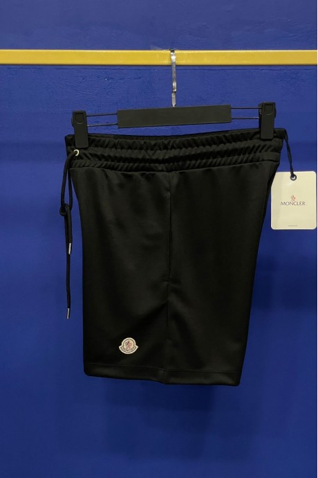 Moncler Logo Short Black 